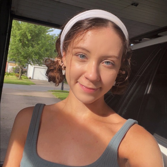 Meet your Posher, Kaelyn - Picture 1 of 1